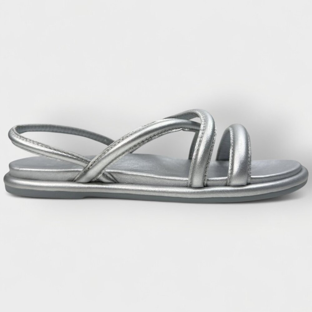 OluKai Tiare Strappy Women’s Sandals Silver Leather Size 6B Medium 20515-2K2K - Picture 2 of 9